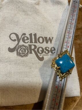 Kendra Scott Cass Ring Vintage Gold Turquoise Magnesite Cocktail Ring